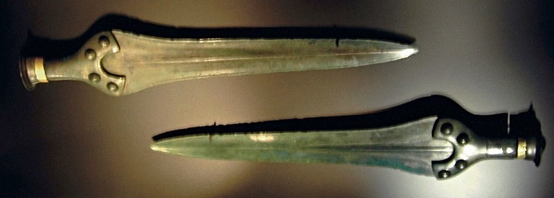 Illustration for article titled A brief history of the ancient science of sword making